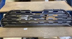 БАМПЕРА РЕШЕТКИ МОЛДИНГИ ФАРЫ РАДИАТОРЫ НАКЛАДКИ НА RAV4. за 1 000 тг. в Алматы – фото 4