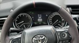 Toyota Camry 2018 года за 12 800 000 тг. в Алматы – фото 5