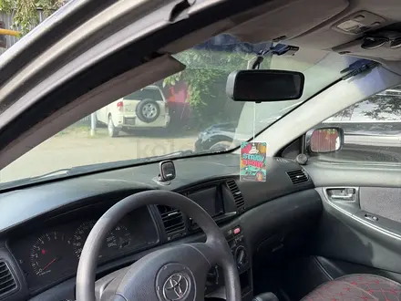 Toyota Corolla 2002 года за 2 600 000 тг. в Алматы – фото 5