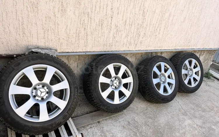 Диски с шинами за 400 000 тг. в Алматы