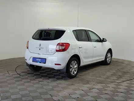 Renault Sandero 2020 года за 3 980 000 тг. в Алматы – фото 5