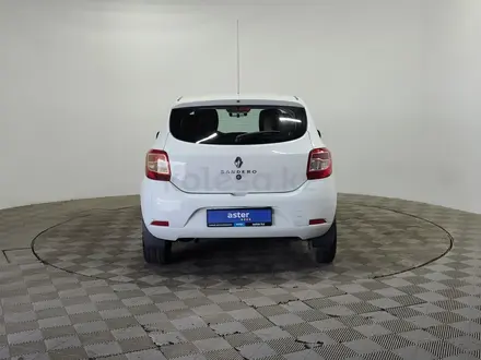 Renault Sandero 2020 года за 3 980 000 тг. в Алматы – фото 6