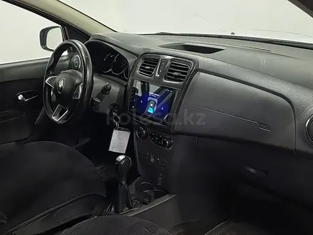 Renault Sandero 2020 года за 3 980 000 тг. в Алматы – фото 15