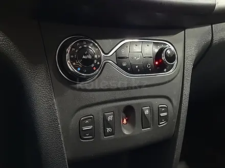 Renault Sandero 2020 года за 3 980 000 тг. в Алматы – фото 28