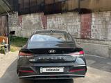 Hyundai Elantra 2024 годаүшін9 300 000 тг. в Уральск – фото 4