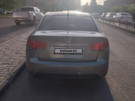 Kia Cerato 2012 года за 3 500 000 тг. в Астана – фото 2