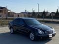 Mercedes-Benz C 240 2002 года за 3 500 000 тг. в Актау – фото 2