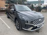 Hyundai Santa Fe 2023 года за 17 400 000 тг. в Актобе