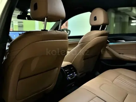BMW 530 2021 года за 26 500 000 тг. в Алматы – фото 9