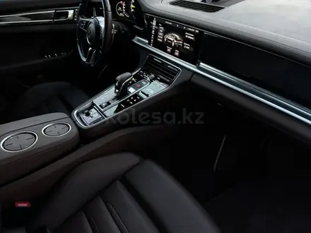 Porsche Panamera 2018 года за 60 000 000 тг. в Астана – фото 7