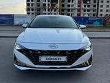 Hyundai Elantra 2020 годаfor11 000 000 тг. в Шымкент