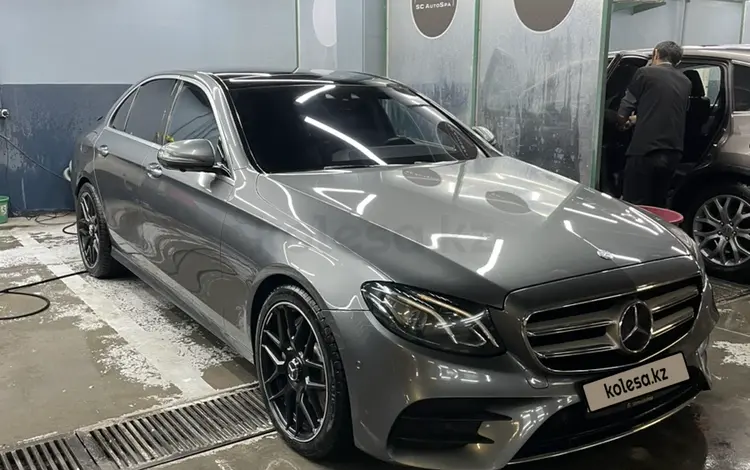 Mercedes-Benz E 400 2019 года за 25 000 000 тг. в Алматы