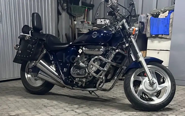 Honda  Magna 2001 годаүшін1 700 000 тг. в Алматы