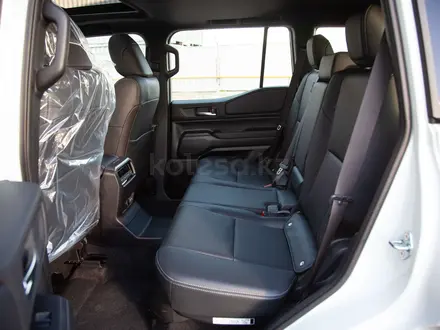 Toyota Land Cruiser Prado Prestige 2025 года за 44 204 730 тг. в Алматы – фото 5