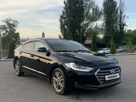 Hyundai Elantra 2018 года за 8 450 000 тг. в Алматы – фото 2