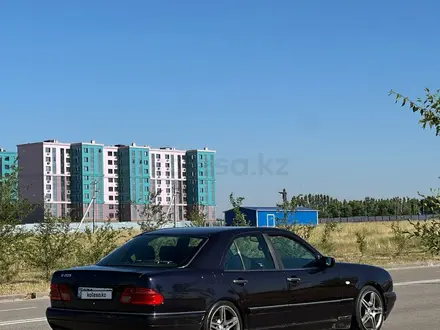 Mercedes-Benz E 280 1996 года за 3 000 000 тг. в Шымкент – фото 3