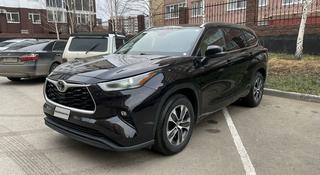 Toyota Highlander 2021 года за 23 400 000 тг. в Актобе