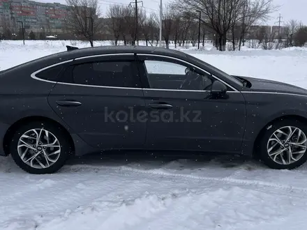 Hyundai Sonata 2021 года за 13 300 000 тг. в Актобе – фото 11