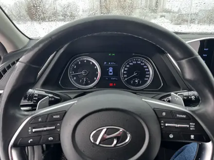 Hyundai Sonata 2021 года за 13 300 000 тг. в Актобе – фото 26