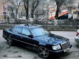 Mercedes-Benz E 220 1993 года за 2 200 000 тг. в Караганда – фото 4