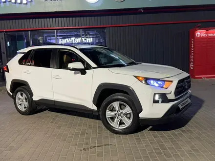 Toyota RAV4 2020 года за 12 500 000 тг. в Алматы – фото 2