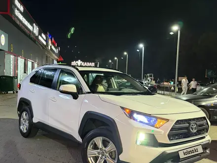 Toyota RAV4 2020 года за 12 500 000 тг. в Алматы – фото 9
