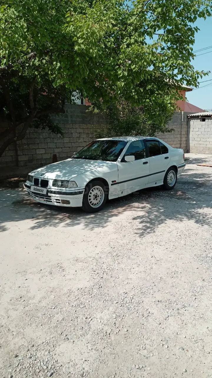 BMW 3 Series, 1995
