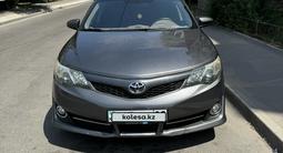 Toyota Camry 2013 года за 8 800 000 тг. в Алматы – фото 2