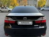 Toyota Camry 2017 годаfor13 000 000 тг. в Шымкент – фото 4