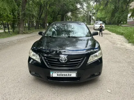 Toyota Camry 2006 года за 5 400 000 тг. в Тараз – фото 2