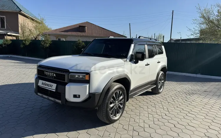 Toyota Land Cruiser Prado 2025 года за 45 100 000 тг. в Семей