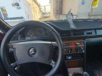 Mercedes-Benz E 230 1991 годаүшін980 000 тг. в Тараз