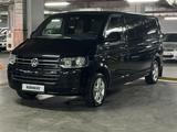 Volkswagen Caravelle 2014 года за 17 000 000 тг. в Алматы