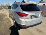 Hyundai Tucson 2012 года за 5 500 000 тг. в Атырау – фото 4