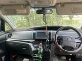 Toyota Estima 2012 года за 5 250 000 тг. в Актобе – фото 3