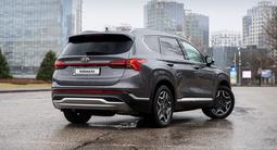 Hyundai Santa Fe 2023 года за 18 600 000 тг. в Алматы – фото 2