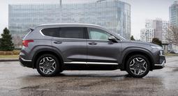 Hyundai Santa Fe 2023 года за 17 800 000 тг. в Алматы – фото 4