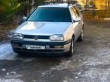 Volkswagen Golf 1996 года за 1 450 000 тг. в Алматы