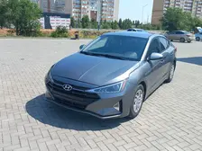 Hyundai Elantra, 2019