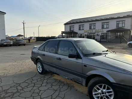 Volkswagen Passat 1991 года за 850 000 тг. в Уральск – фото 3