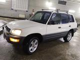 Toyota RAV4 1999 годаүшін4 000 000 тг. в Астана