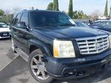 Cadillac Escalade 2004 года за 35 000 тг. в Алматы