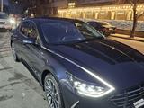 Hyundai Sonata 2020 года за 12 700 000 тг. в Талдыкорган – фото 2