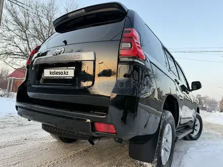 Toyota Land Cruiser Prado 2019 года за 23 950 000 тг. в Алматы – фото 27