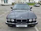 BMW 750 1991 года за 4 800 000 тг. в Шымкент – фото 4