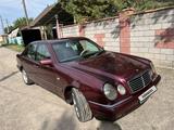 Mercedes-Benz E 230 1997 годаүшін2 450 000 тг. в Алматы