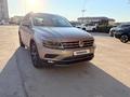 Volkswagen Tiguan 2018 года за 10 400 000 тг. в Атырау – фото 2