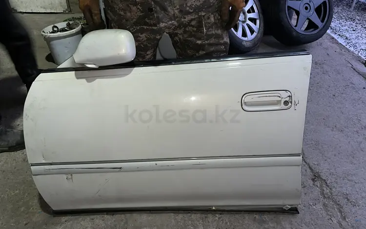 Дверь Toyota Mark 2 за 25 000 тг. в Алматы