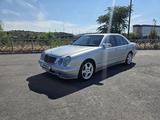 Mercedes-Benz E 320 2001 годаfor6 300 000 тг. в Шымкент – фото 2