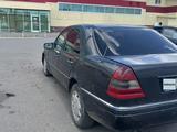 Mercedes-Benz C 280 1995 годаfor1 900 000 тг. в Астана – фото 2